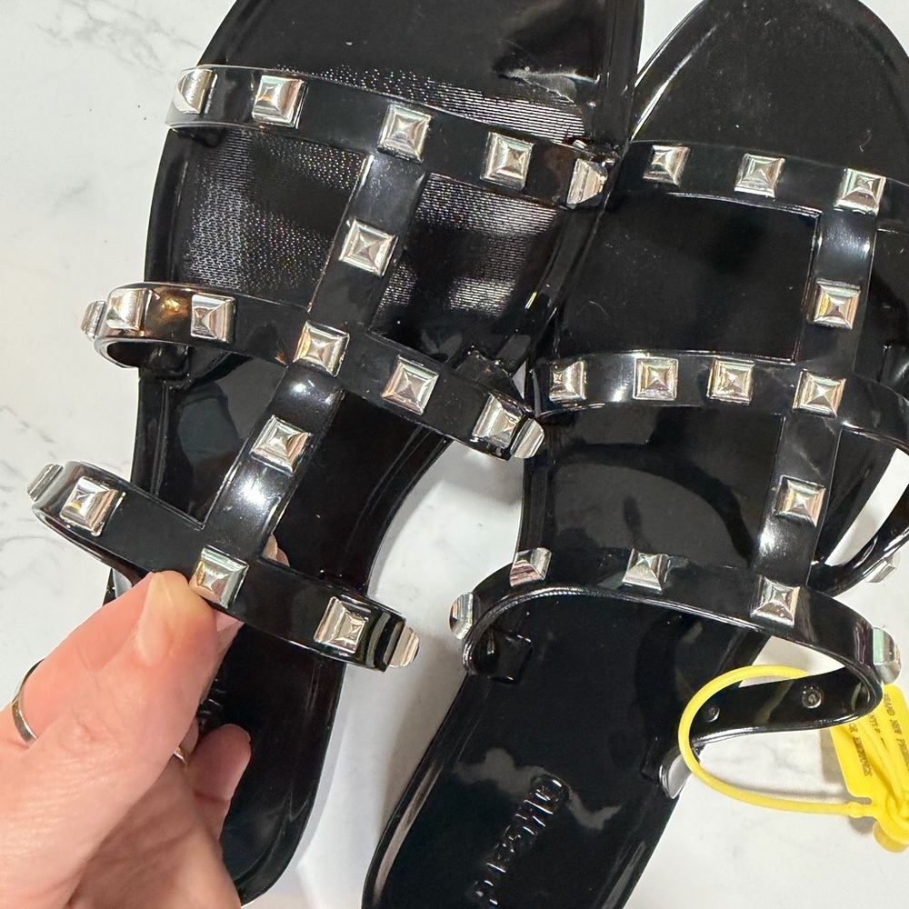 Black Studded Women’s Jelly Slide Sandals ✨NEW✨ - Picture 2 of 5